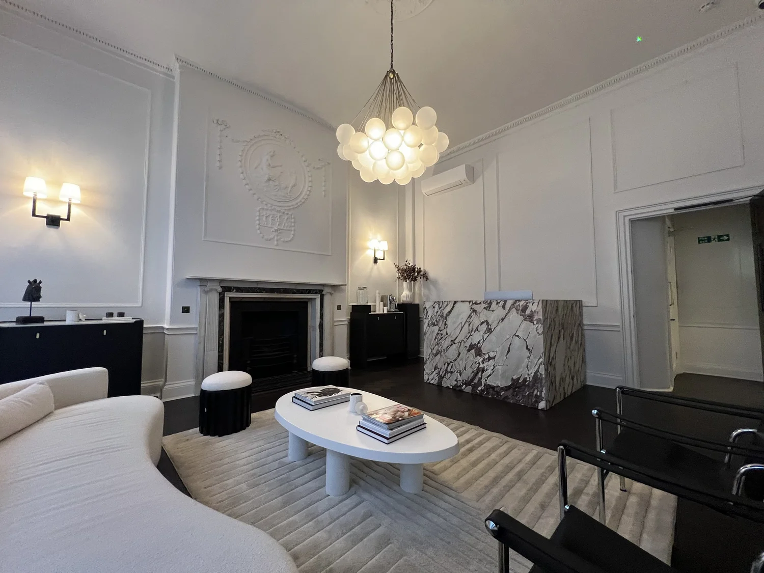 Reception and waiting area at Harley Street Injectables